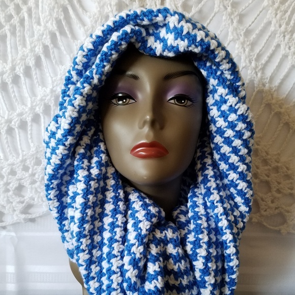 Cowl, Hood - Picture 3 of 7